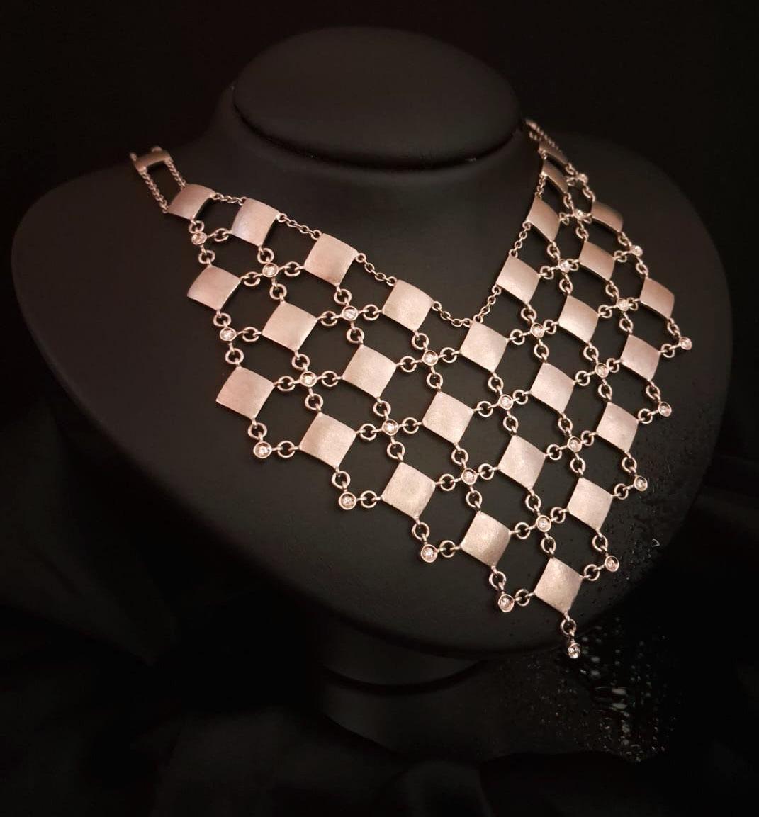 Gargantilha em ouro branco com Diamantes Ourivesaria Carlos Alberto