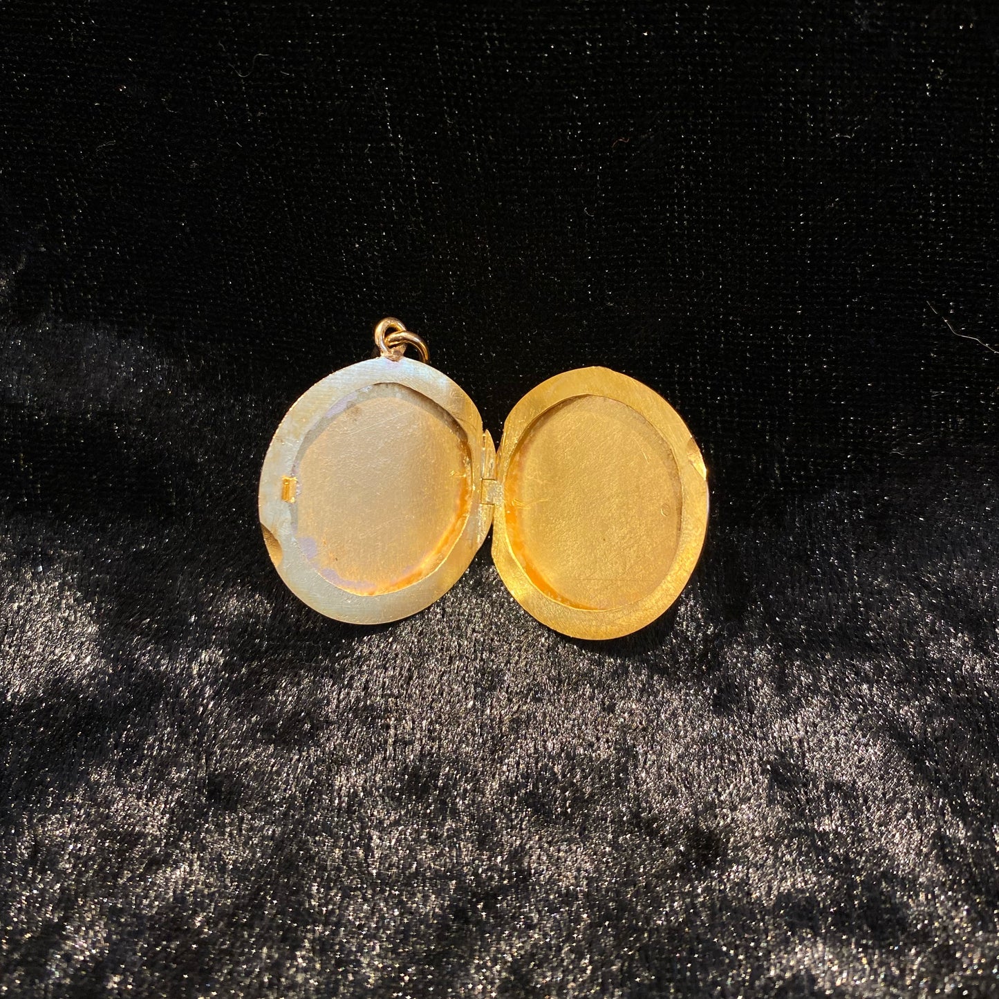 Medalha cinzelada de abrir Ourivesaria Carlos Alberto