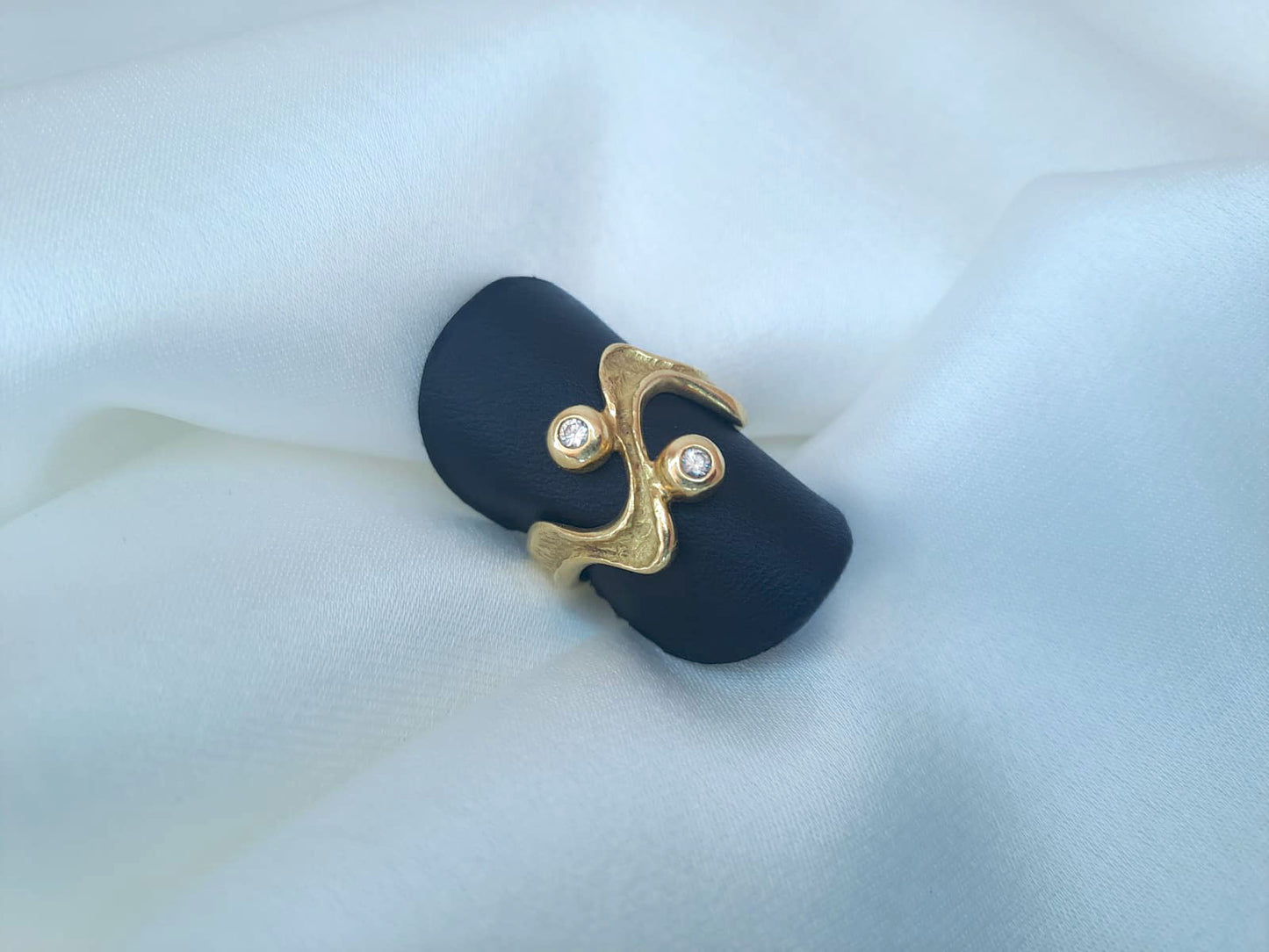 Anel com dois diamantes Ourivesaria Carlos Alberto