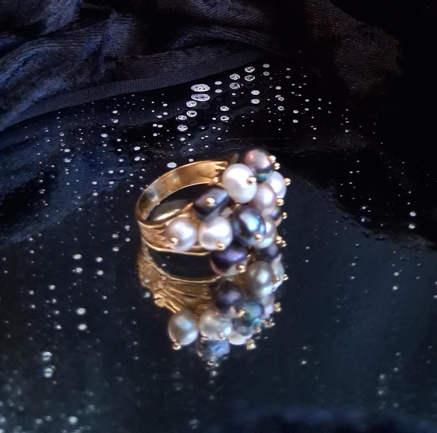 Anel com pérolas de várias cores Ourivesaria Carlos Alberto