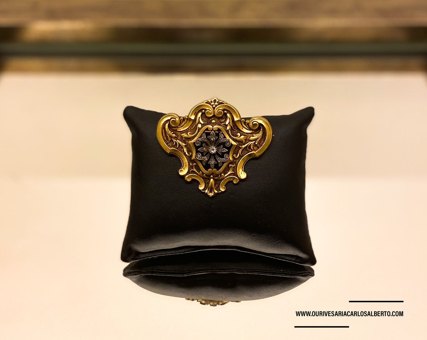 Alfinete peito Ourivesaria Carlos Alberto