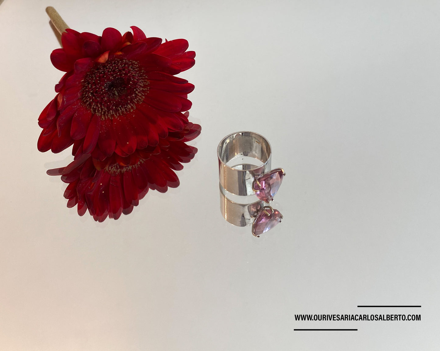 Anel ouro branco com pedra rosa Ourivesaria Carlos Alberto