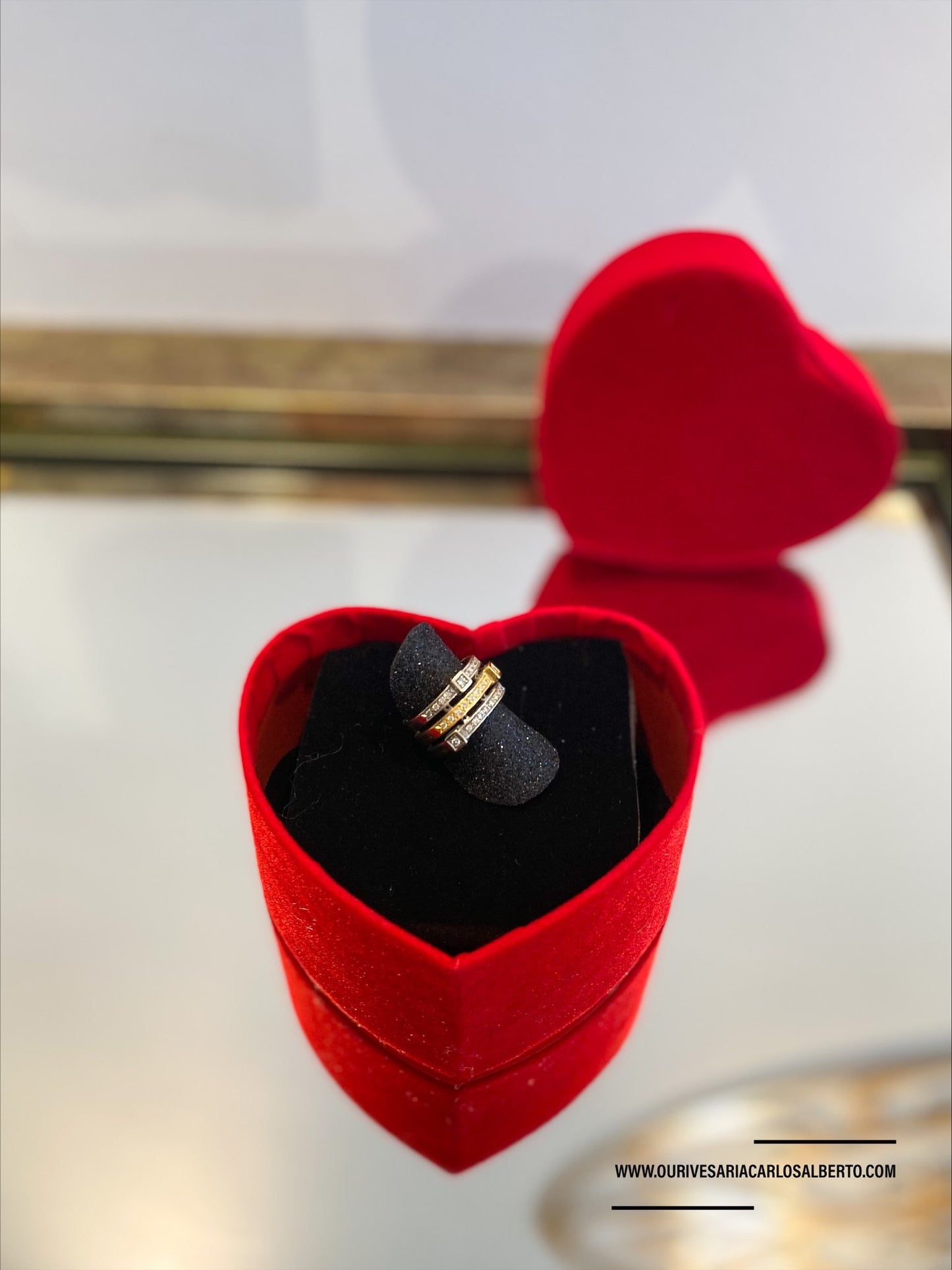 Anel ouro branco e amarelo Ourivesaria Carlos Alberto