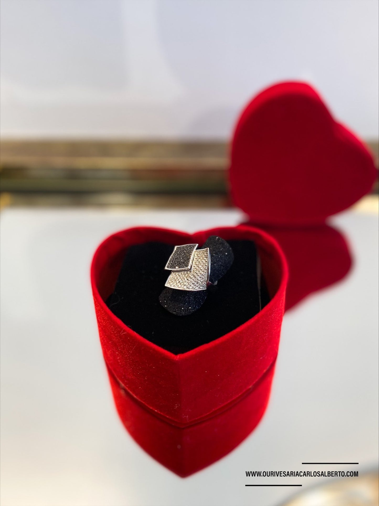 Anel em ouro branco Ourivesaria Carlos Alberto