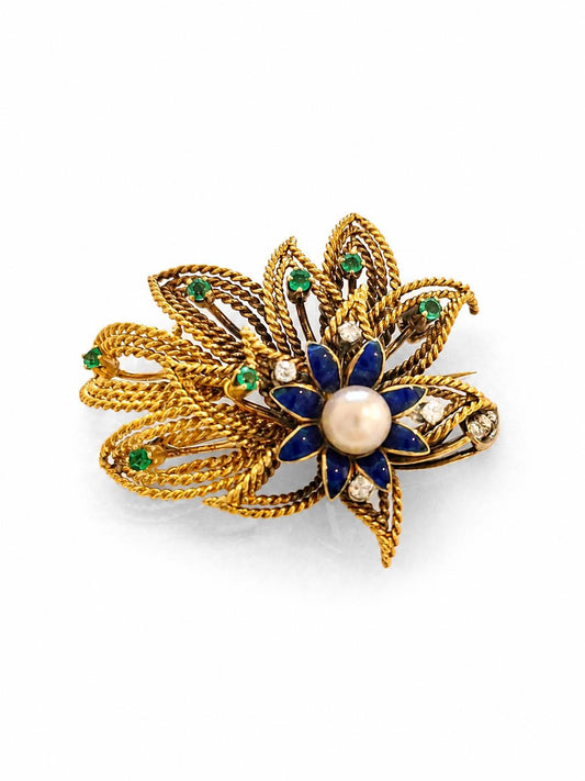 Alfinete peito com diamantes e pérola , esmaltado e com pedras verdes Ourivesaria Carlos Alberto