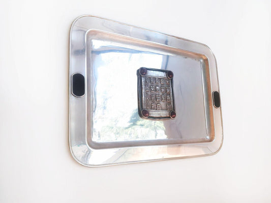 Bandeja em prata com pedras e figuras em relevo do Calendário Maia Ourivesaria Carlos Alberto