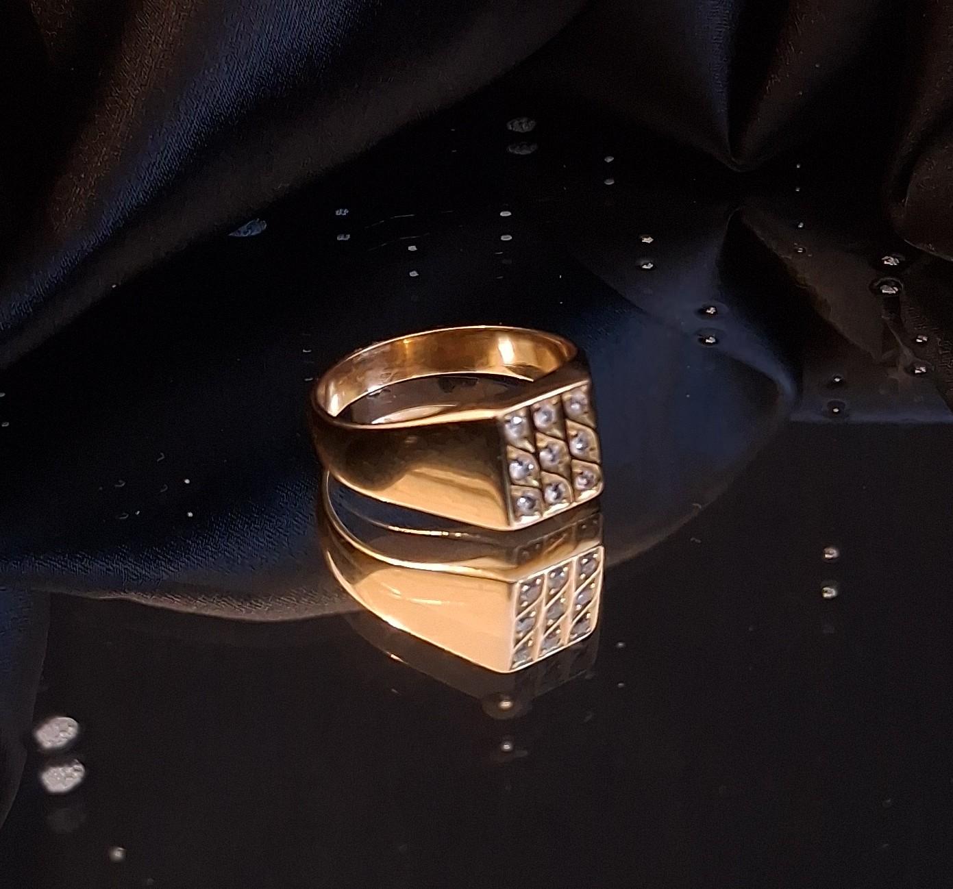 Anel de mesa com pedras brancas Ourivesaria Carlos Alberto