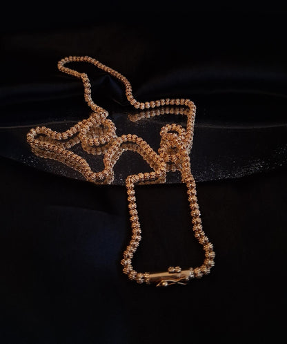 Gargantilha em granitos Ourivesaria Carlos Alberto