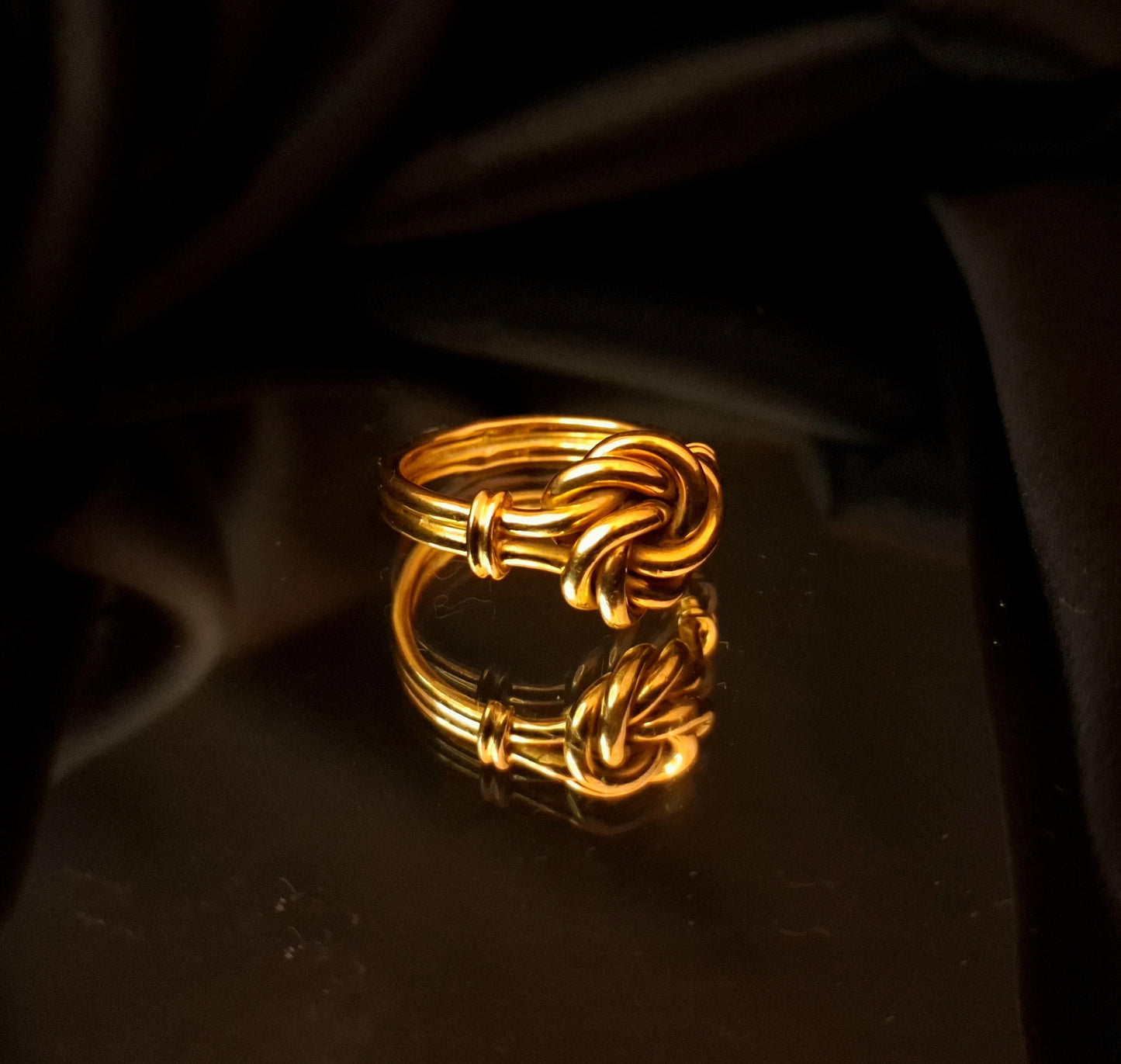 Anel novelo em ouro Ourivesaria Carlos Alberto