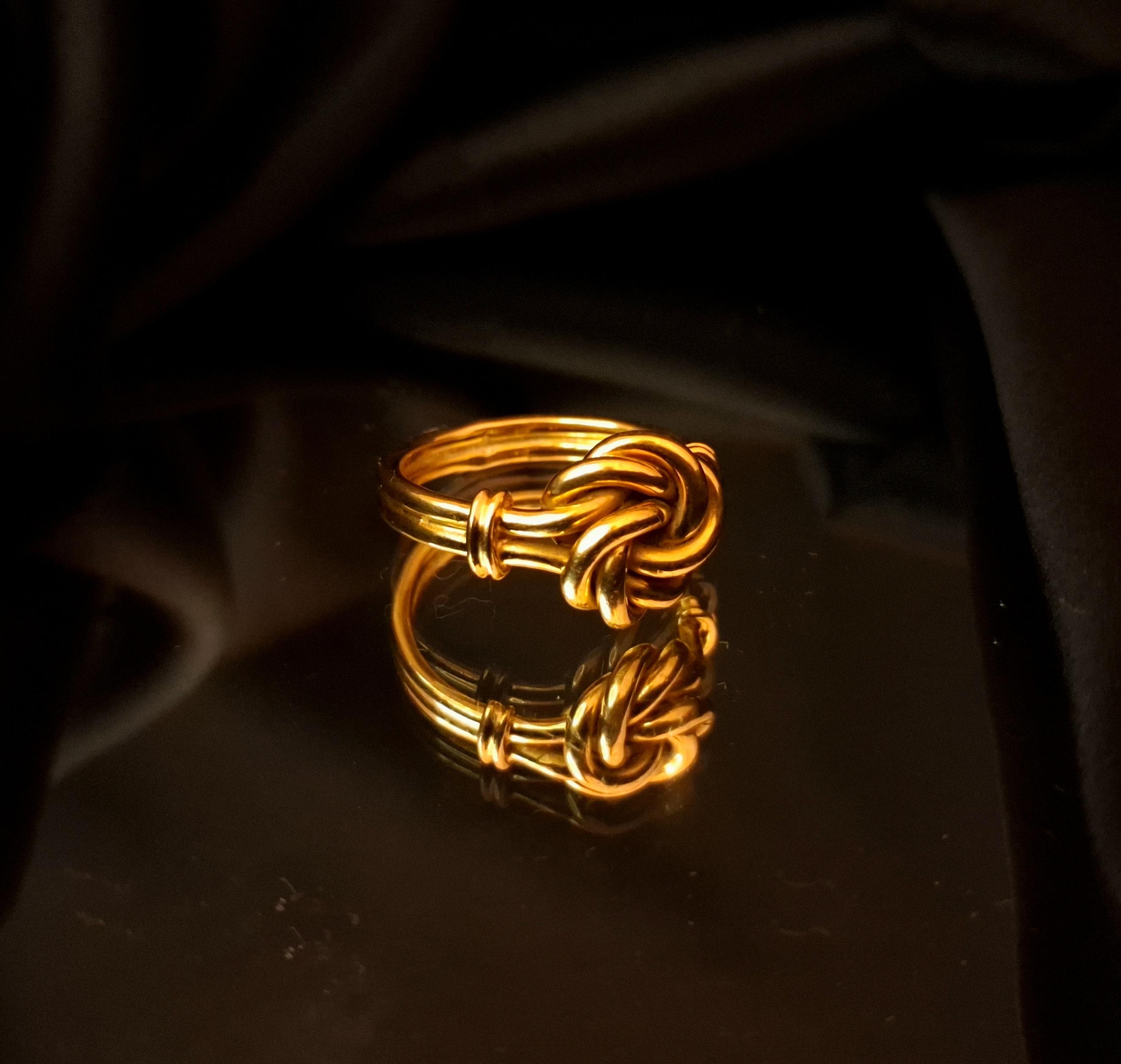 Anel novelo em ouro Ourivesaria Carlos Alberto