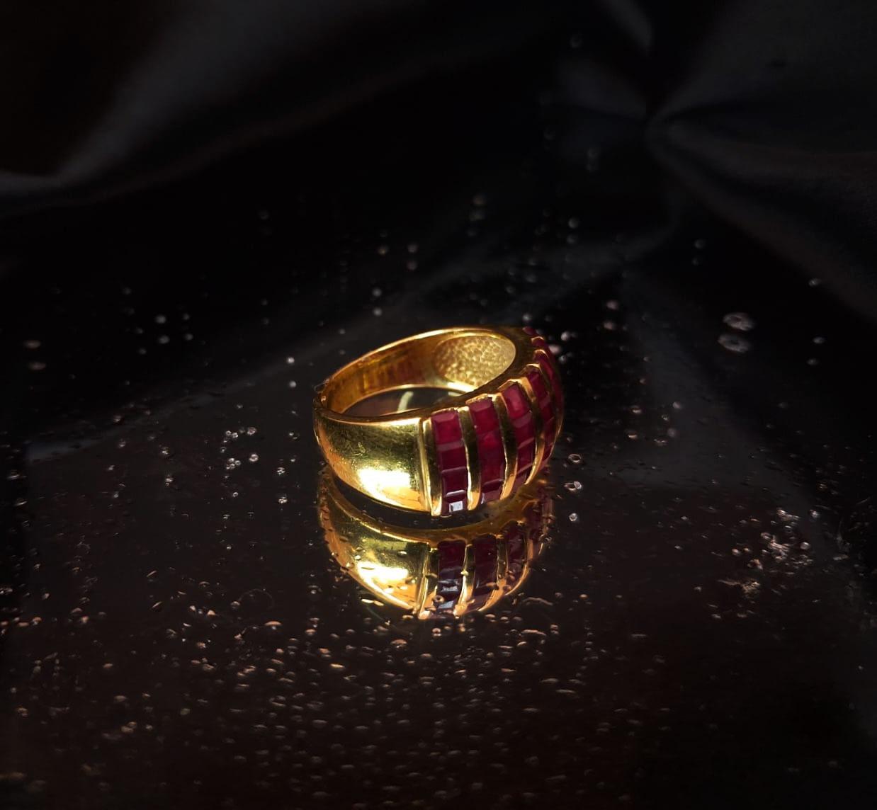 Anel Ouro e pedras rosa Ourivesaria Carlos Alberto