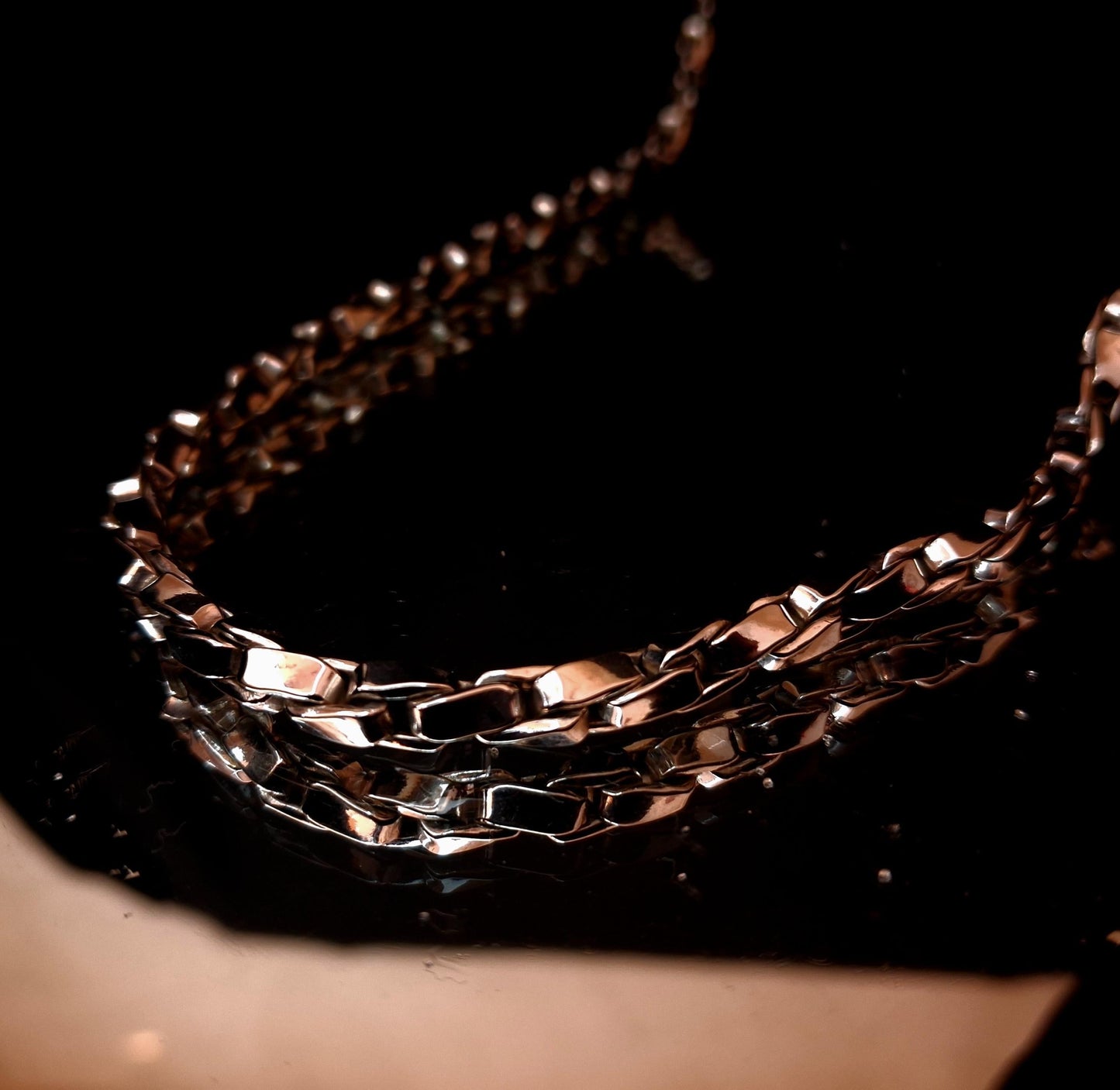 Volta em ouro branco tipo corrente Ourivesaria Carlos Alberto