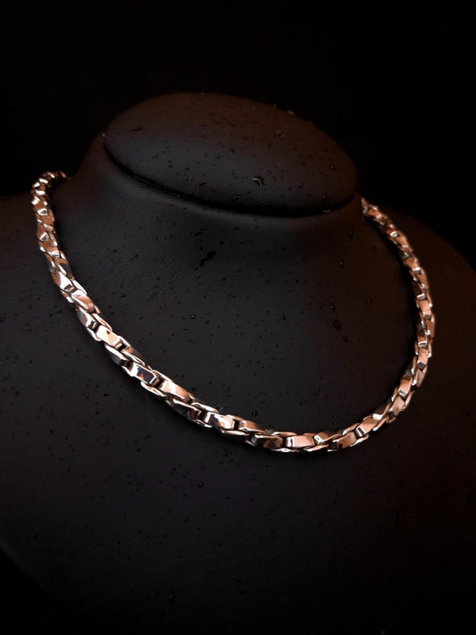 Volta em ouro branco tipo corrente Ourivesaria Carlos Alberto