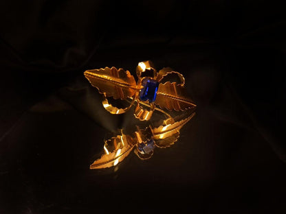 Alfinete de peito com pedra azul Ourivesaria Carlos Alberto