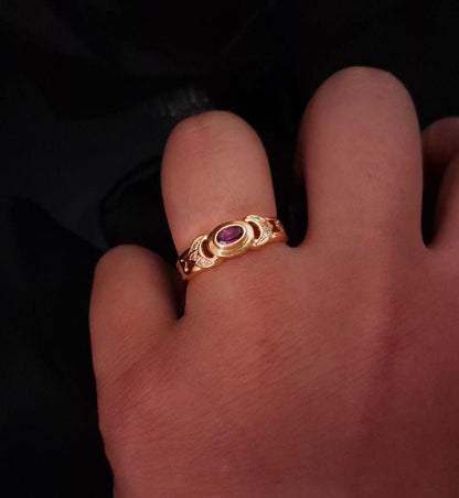 Anel com pedras brancas e lilás Ourivesaria Carlos Alberto