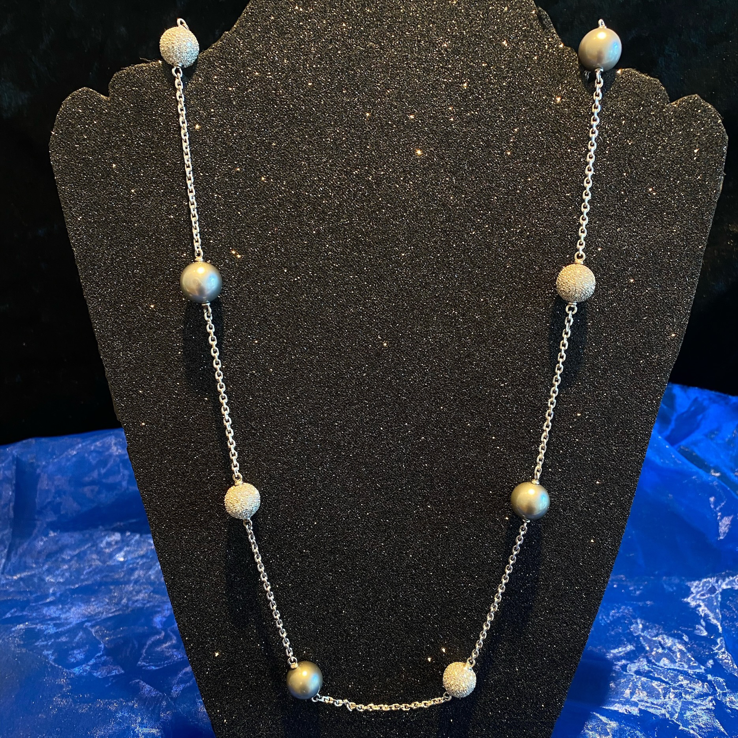 Ourivesaria Carlos Alberto Joalharia Alta Joalharia Relojoaria  Ouro Prata Diamantes Anéis Voltas Gargantilhas Aliança Pulseiras Escravas Cordões Berloques Brincos Ourivesaria Online 