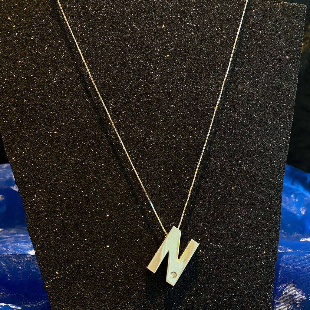 Ourivesaria Carlos Alberto Joalharia Alta Joalharia Relojoaria  Ouro Prata Diamantes Anéis Voltas Gargantilhas Aliança Pulseiras Escravas Cordões Berloques Brincos Ourivesaria Online