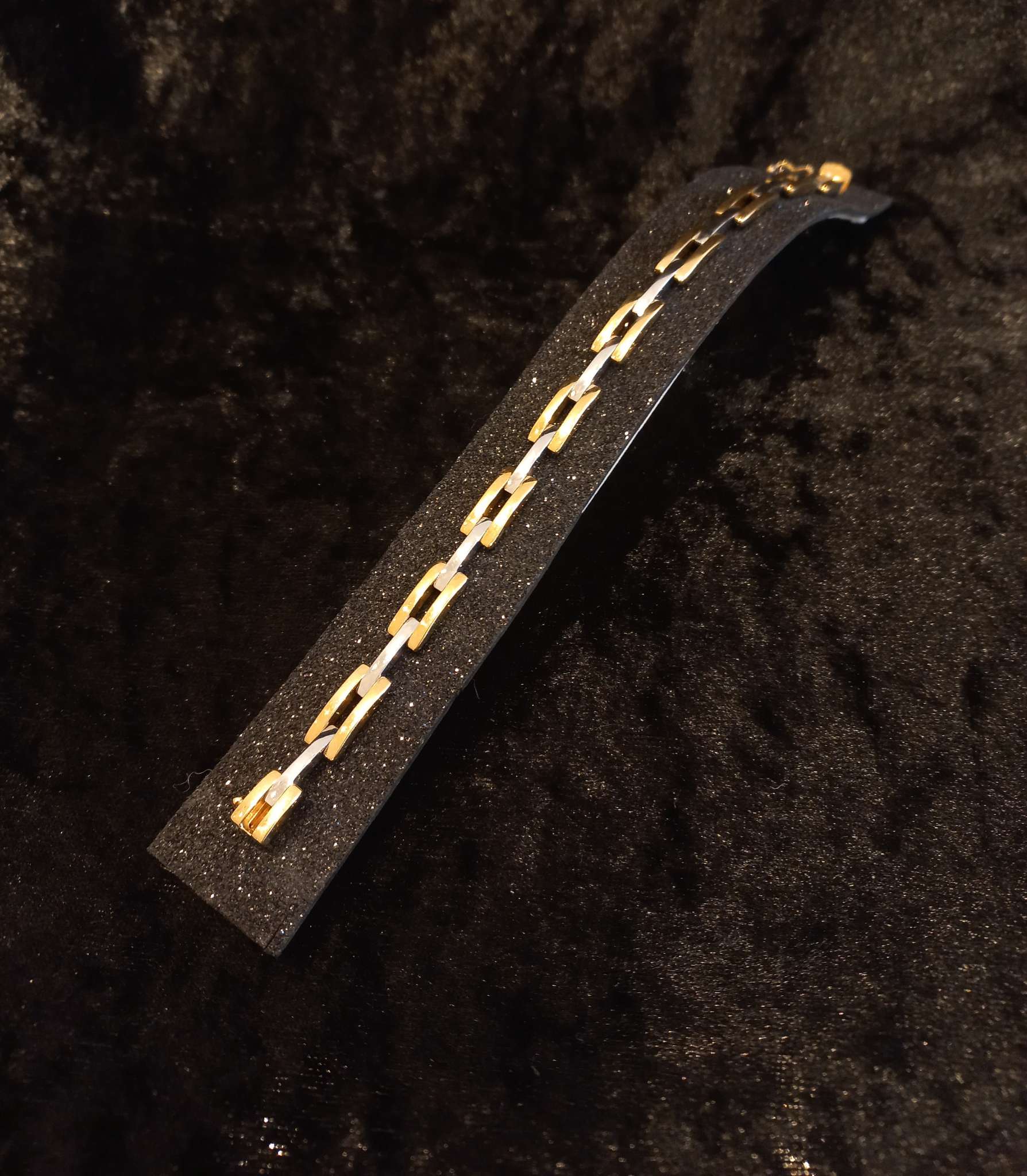 Pulseira elos em ouro branco e amarelo