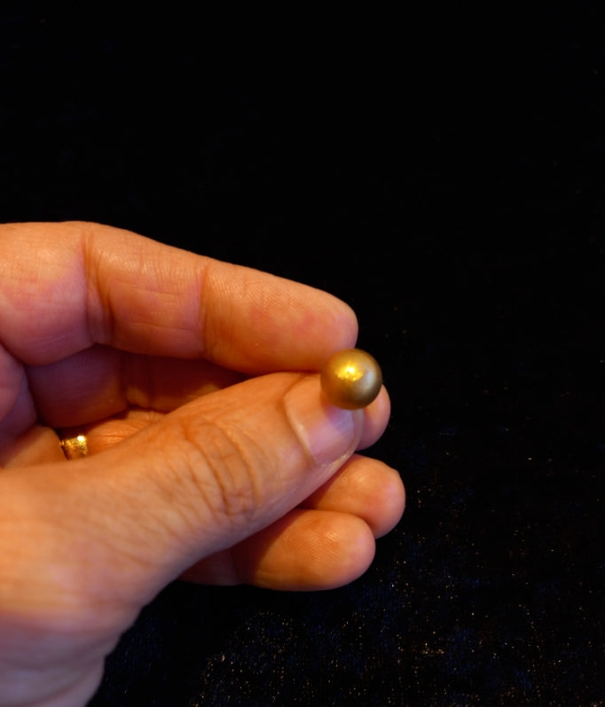 Brincos com bolas Ourivesaria Carlos Alberto