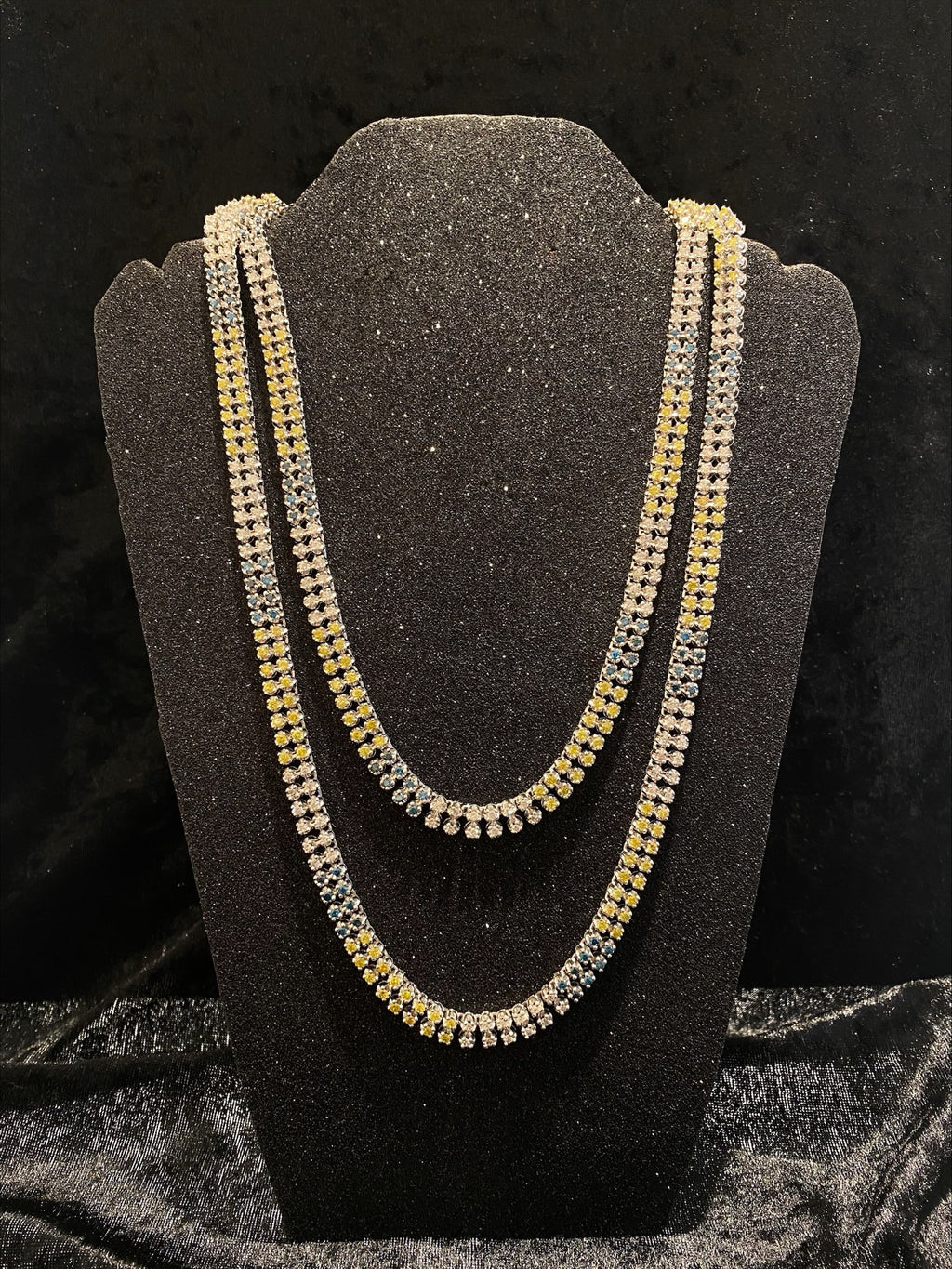 Ourivesaria Online Ourivesaria Carlos Alberto Joalharia Alta Joalharia Relojoaria  Ouro Prata Diamantes Anéis Voltas Gargantilhas Aliança Pulseiras Escravas Cordões Berloques Brincos Ourivesaria Online