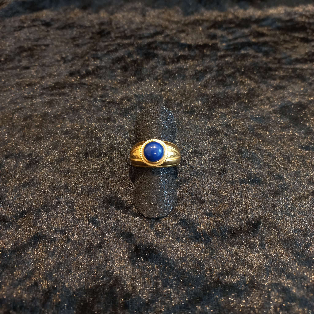 Anel com pedra azul Ourivesaria Carlos Alberto