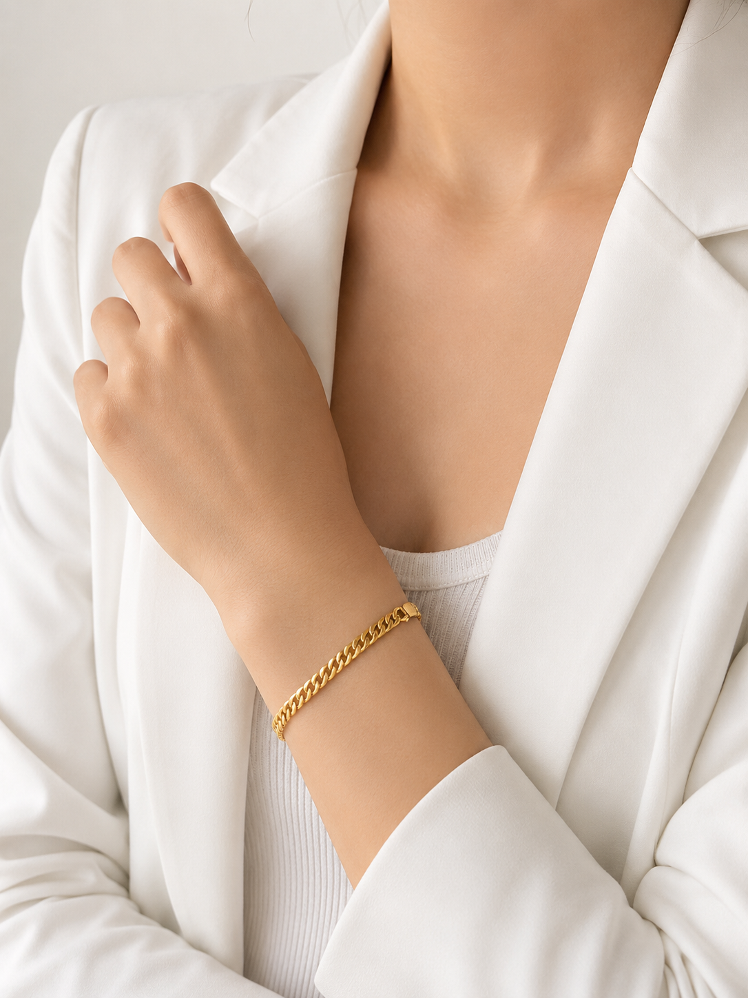 Pulseira barbela batida em ouro Ourivesaria Carlos Alberto