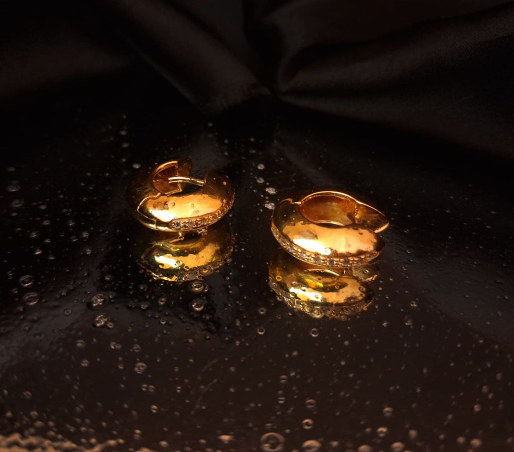 Brincos tipo argola Ourivesaria Carlos Alberto