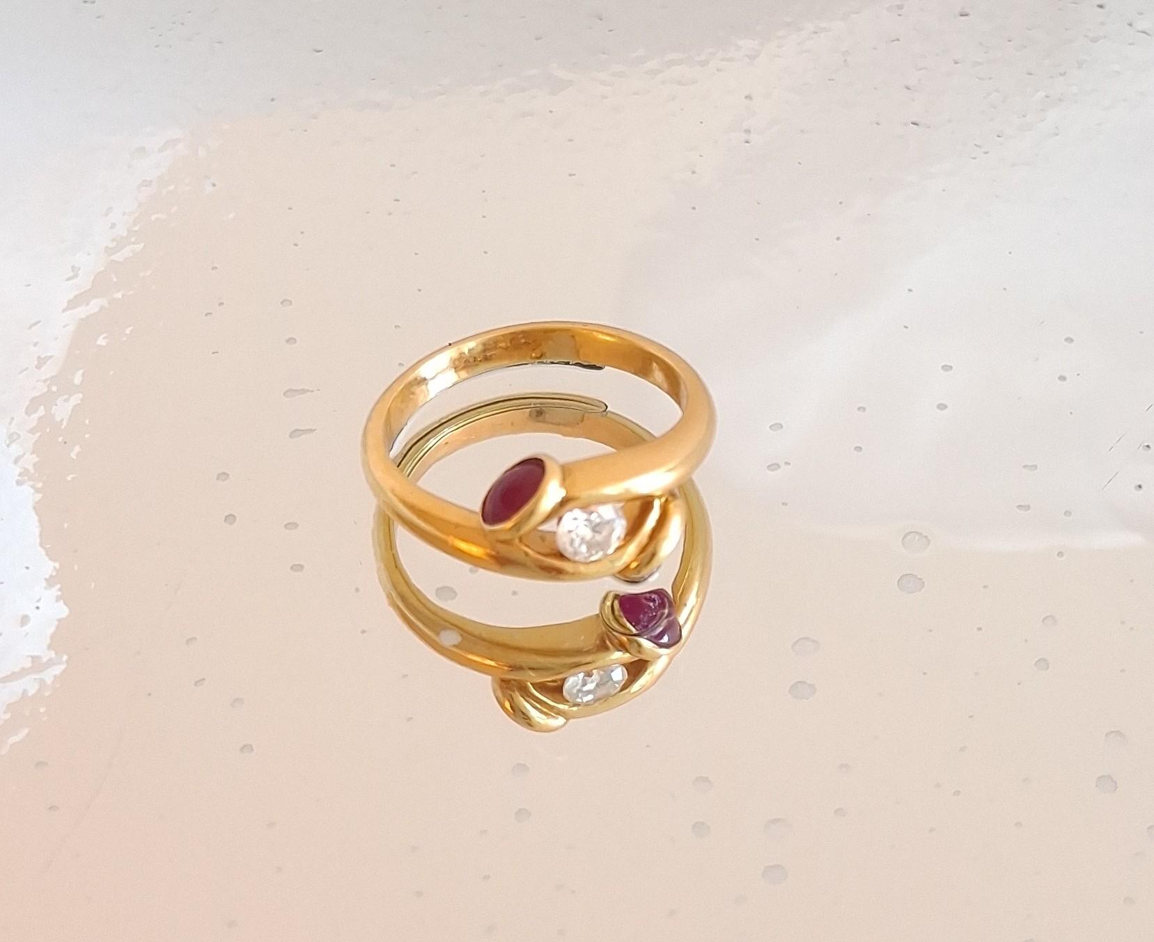 Anel com diamante e pedras vermelhas Ourivesaria Carlos Alberto