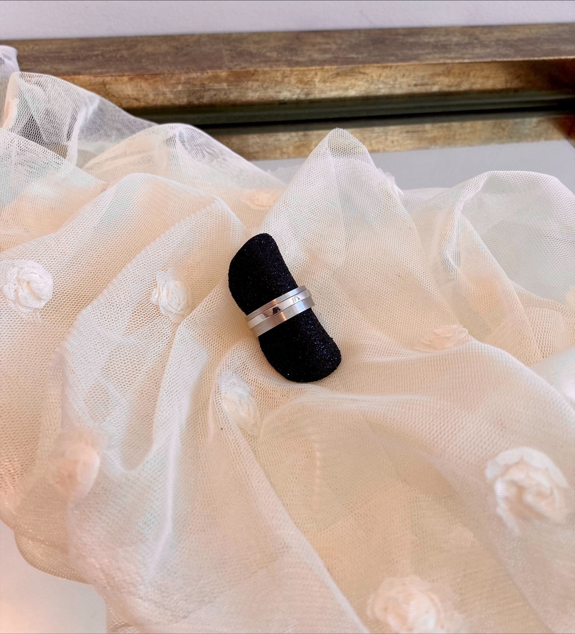 Aliança em ouro branco Ourivesaria Carlos Alberto