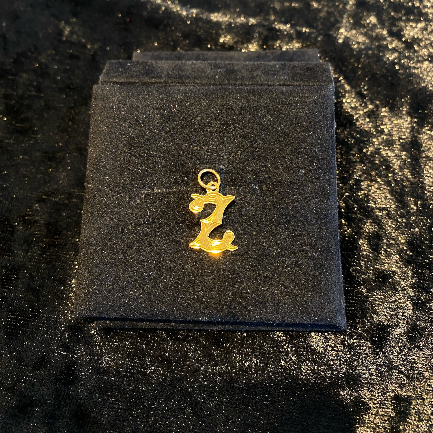 Medalha letra Z Ourivesaria Carlos Alberto