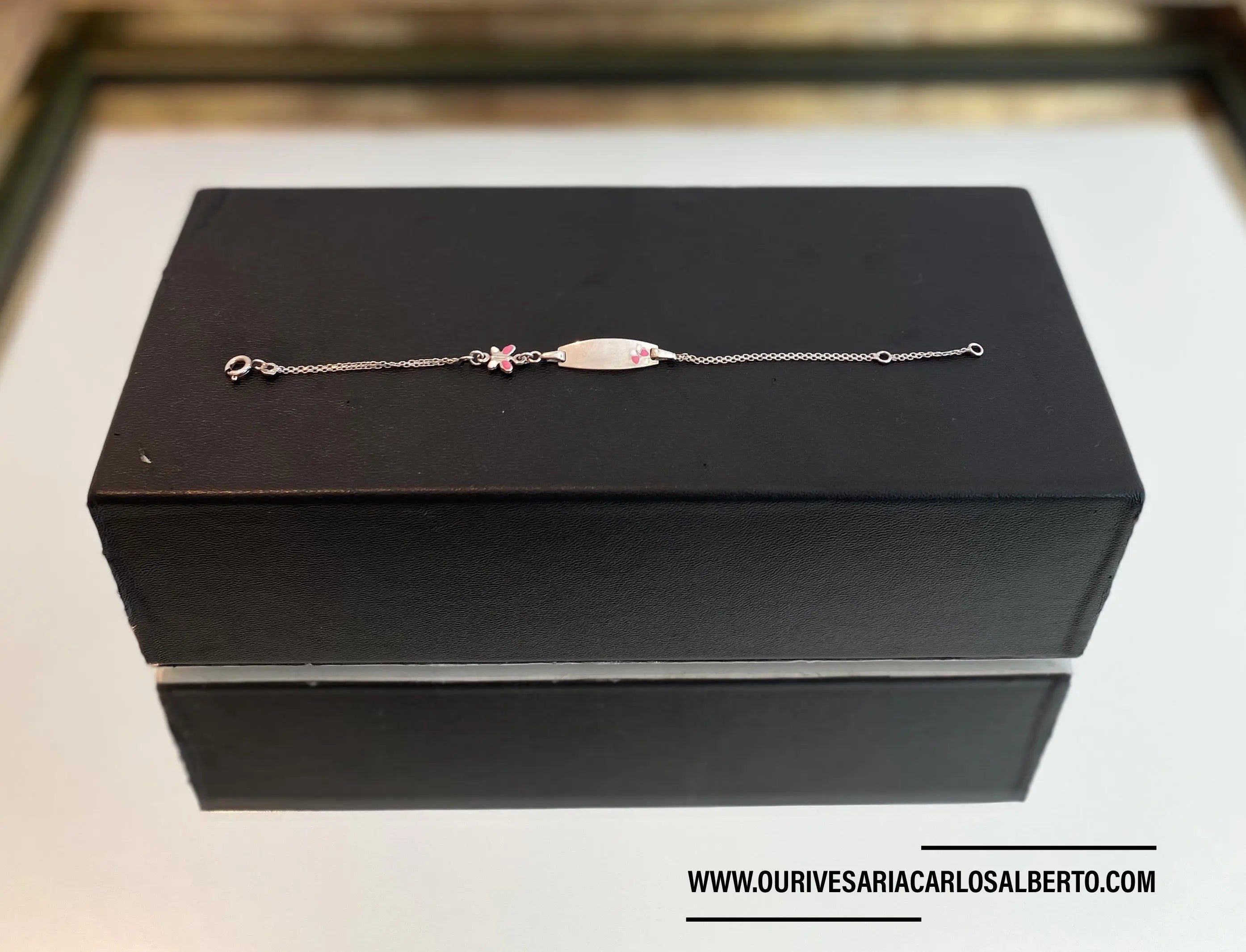 Pulseirinha com Borboleta Ourivesaria Carlos Alberto