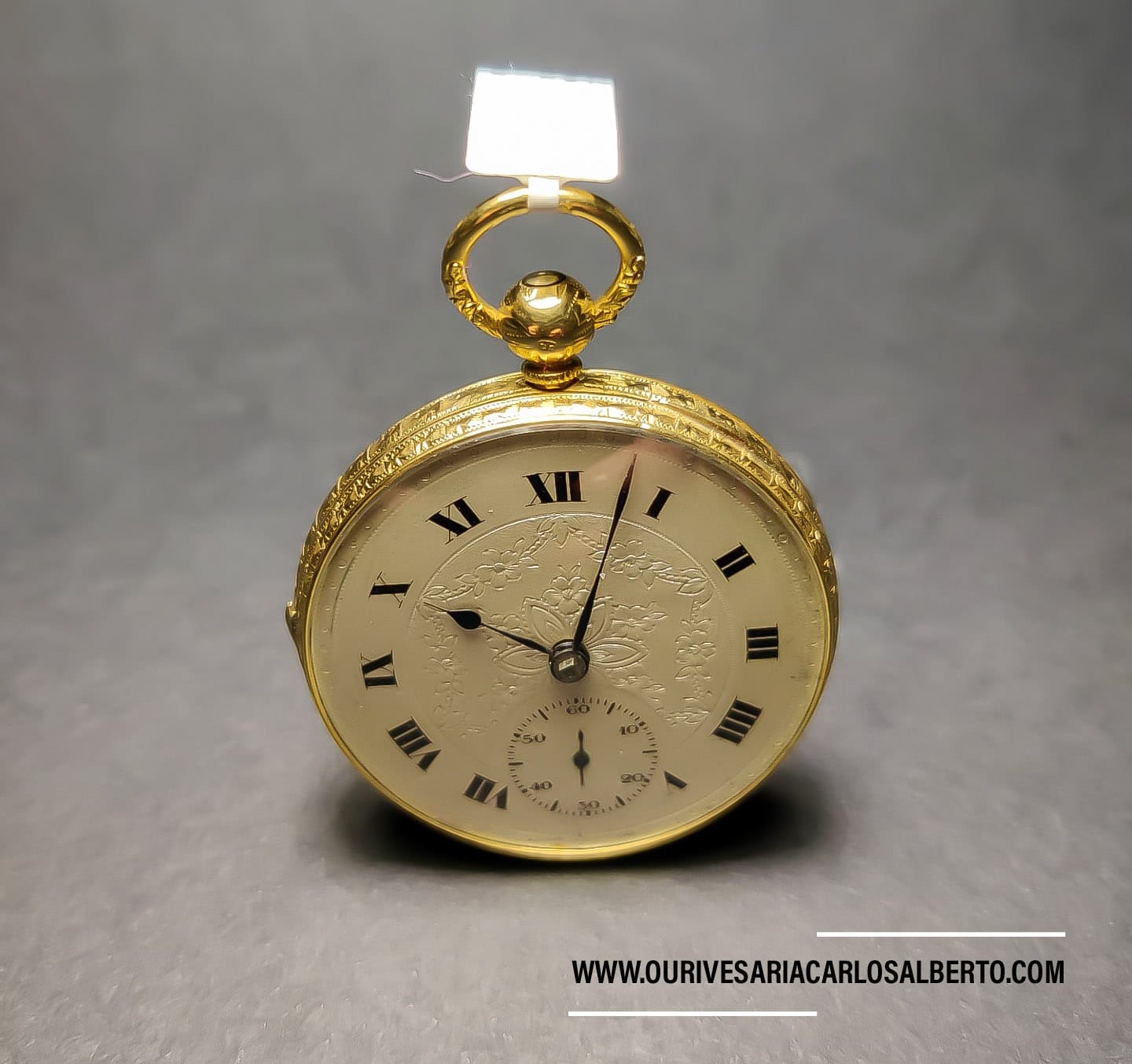 Relógio de bolso cinzelado Ourivesaria Carlos Alberto