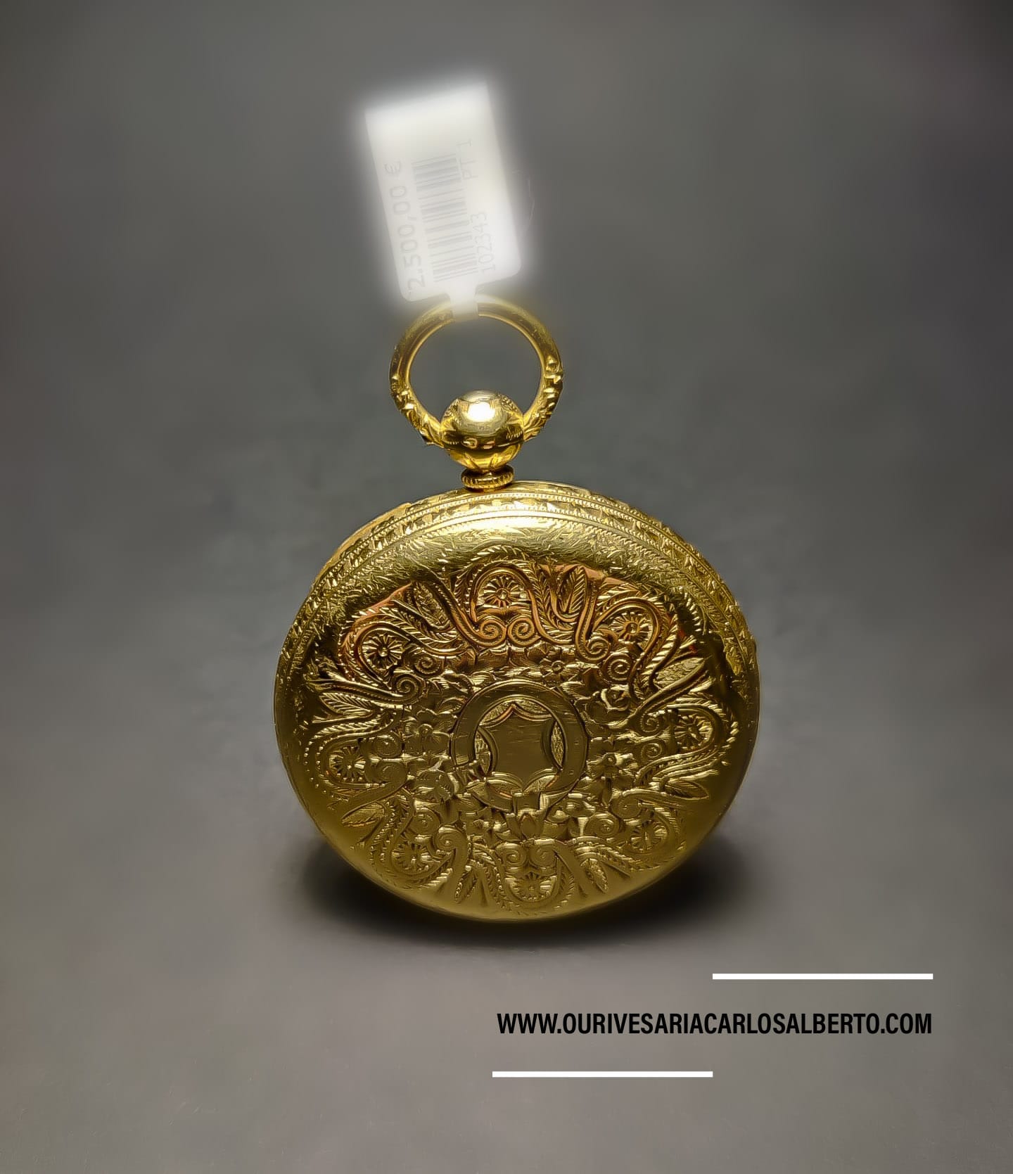 Relógio de bolso cinzelado Ourivesaria Carlos Alberto